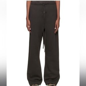 NWT essentials sweatpants - unisex